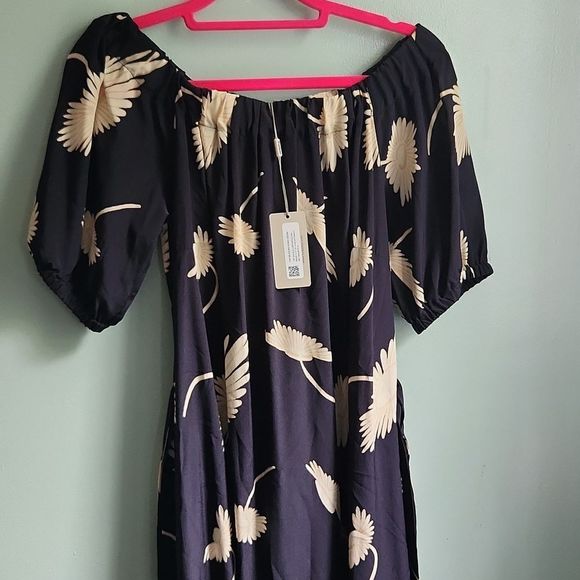 Tucker midi dress - Picture 2 of 9